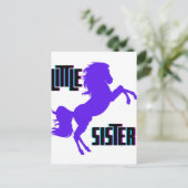 Carte Postale Petite soeur Pony pourpre (Debout devant)