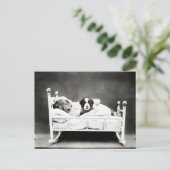 Carte Postale Petites marionnettes en lit (Debout devant)