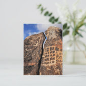 Carte Postale Petroglyphe antique (Debout devant)