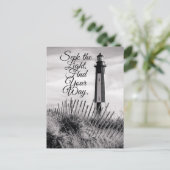 Carte Postale Phare de Cape Henry vintage (Debout devant)
