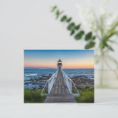 Carte Postale Phare de Marshall Point au coucher du soleil (Debout devant)