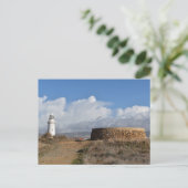 Carte Postale Phare de Paphos, Chypre (Debout devant)
