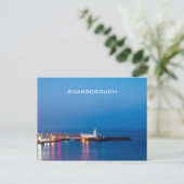 Carte Postale Phare de Scarborough (Debout devant)