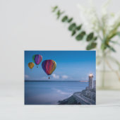 Carte Postale Phare et ballons (Debout devant)