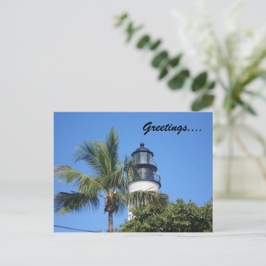 Carte Postale phare, salutations... (Debout devant)