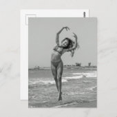 Carte postale photo Beach Dancer B&W (Devant / Derrière)