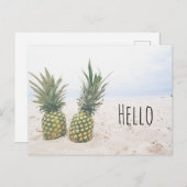 Carte Postale Photo de 2 ananas sur une plage (Devant / Derrière)