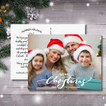 Carte Postale Photo de famille Lettrée moderne Joyeux Noël<br><div class="desc">Célébrez la saison avec cette carte postale amusante avec votre photo et les mots en lettres "Joyeux Noël" sur le devant et votre note personnalisée sur le dos. Ou, si vous le souhaitez, supprimez la note dactylographiée sur le dos et écrivez chaque carte postale individuellement. Ajoutez votre adresse de retour...</div>