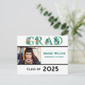 Carte Postale Photo de la fille Diplôme du secondaire (Debout devant)