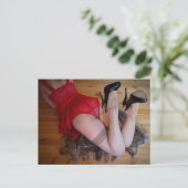 Carte postale photo de lingerie en dentelle rouge (Debout devant)