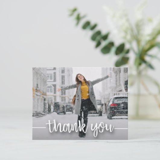 Carte Postale Photo de mode diplômé Écriture blanche Merci (Debout devant)