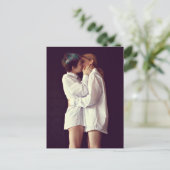 Carte Postale Photo Girl Kiss (Debout devant)