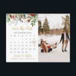 Carte Postale Photo Hiver Vacances Hiver Enregistrer La Date Car<br><div class="desc">Il s'agit d'un thème de vacances à l'exception de la carte postale de date avec un calendrier festif un spot pour votre propre photo spéciale. Utilisez le bouton "personnaliser ce modèle" pour faire de cet aimant votre propre ! Ajoutez votre propre image spéciale entrez n'importe quel texte pour que cette...</div>