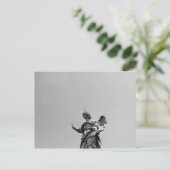 Carte Postale Photo simple et moderne de mouette sur la statue (Debout devant)