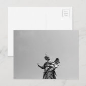 Carte Postale Photo simple et moderne de mouette sur la statue (Devant / Derrière)