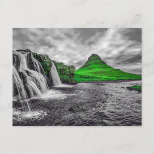 Carte Postale Photographie de la Montagne verte blanche noire