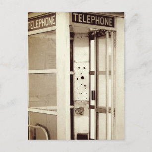 Carte Postale Photographie des cabines de vieux téléphones