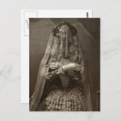 Carte Postale Photographie victorienne éffrayante d'une femme mo (Devant / Derrière)