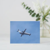 Carte Postale Piaggio P180 (Debout devant)
