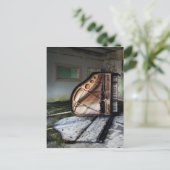 Carte Postale Piano mort (Debout devant)