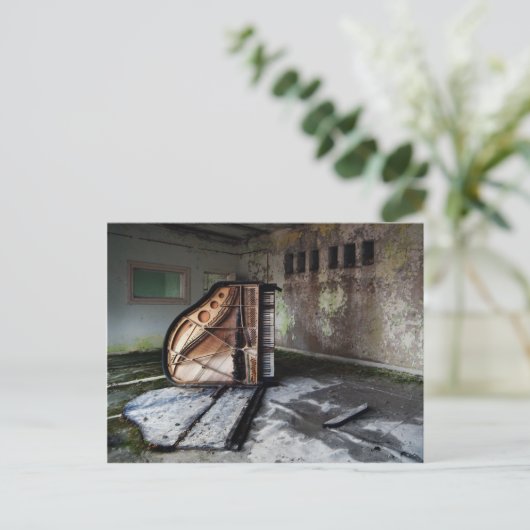 Carte Postale Piano mort (Debout devant)