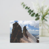 CARTE POSTALE PICS DE TWIN (Debout devant)