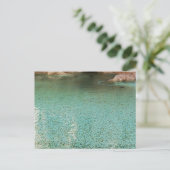 Carte Postale Pièces de monnaie dans la fontaine de Trevi - Rome (Debout devant)