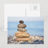 Carte Postale pierres zen mer océan été harmonie sereine empilem (Devant / Derrière)