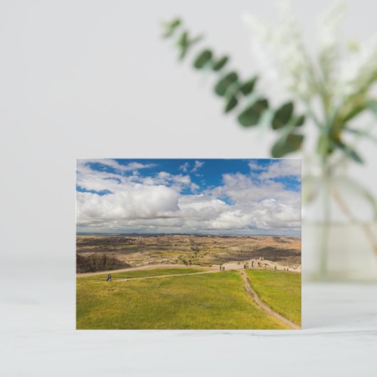 Carte Postale Pinnacles Overlook, Badlands National Park, SD (Debout devant)