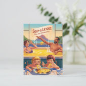 Carte Postale Piscine surréaliste au fromage (Debout devant)