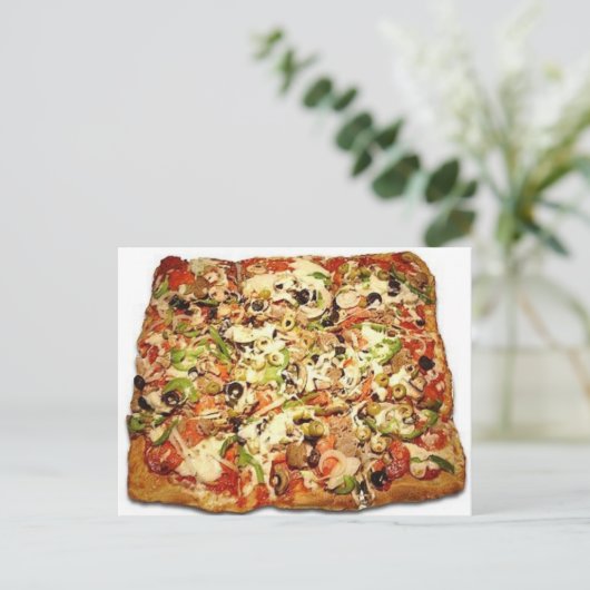CARTE POSTALE PIZZA PIE SICILIENNE (Debout devant)