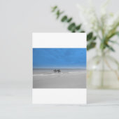 Carte Postale plage de bamburgh (Debout devant)