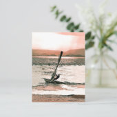 CARTE POSTALE PLANCHE À VOILE (Debout devant)