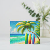 Carte Postale Planches de surf sur la plage (Debout devant)