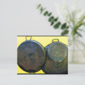 Carte Postale Plats de paella suspendus (Debout devant)