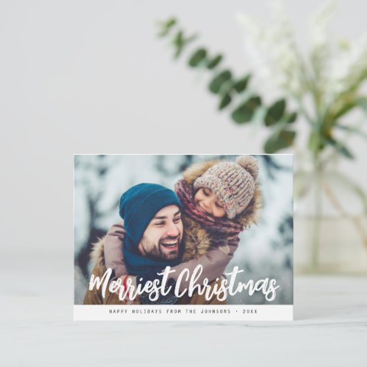 Carte Postale plus joyeuses noël script main moderne (Debout devant)