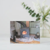 Carte Postale Poêle à bois avec chat (Debout devant)