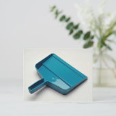 Carte Postale Poêle de poussière unique (Debout devant)