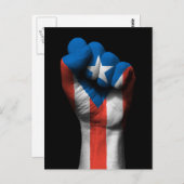 Carte Postale Poing serré levé avec drapeau portoricain (Devant / Derrière)