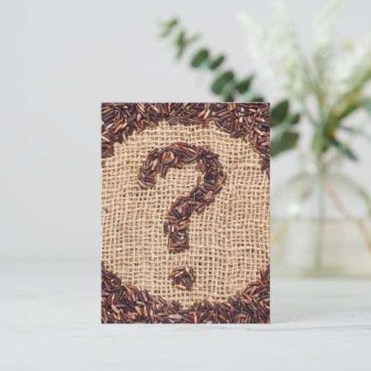 Carte Postale Point d'interrogation (Debout devant)