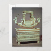 Carte Postale Poitrine avec bateau décoré de deux têtes (Devant / Derrière)