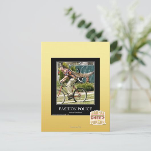 Carte Postale Police de mode (Debout devant)