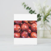 Carte Postale Pommes rouges foncées (Debout devant)
