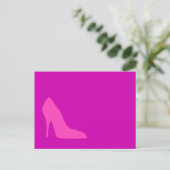 Carte Postale Pompes roses (Debout devant)