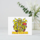 Carte Postale Pompier de travail (Debout devant)