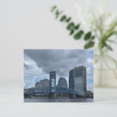 Carte Postale Pont Blue Main Street (Debout devant)