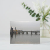 Carte Postale Pont Charles, Prague (Debout devant)