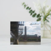 Carte Postale pont moderne tate (Debout devant)