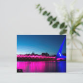 Carte Postale Pont rose (Debout devant)