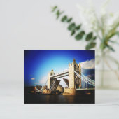 Carte Postale Pont Tower (Debout devant)